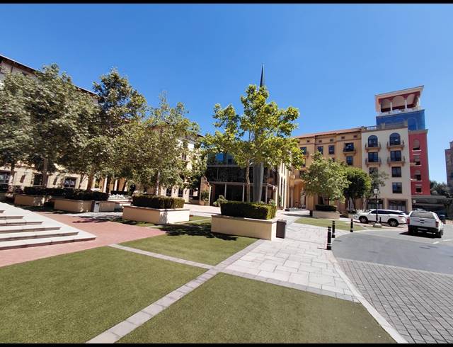 151M² OFFICE TO LET IN MAGALIESSIG